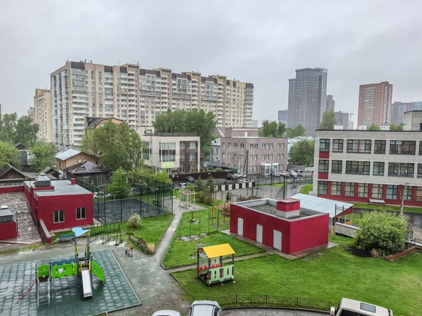 
   Продам 1-комнатную, 36 м², Чехова ул, 111

. Фото 20.