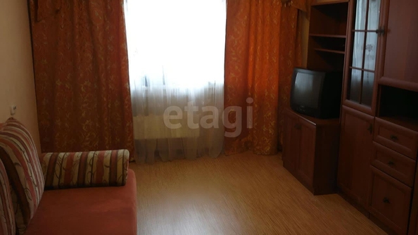 
  Сдам в аренду 1-комнатную квартиру, 30 м², Новосибирск

. Фото 1.