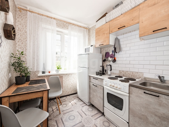 
  Продается 1-комн. квартира, 30.1 м², Вилюйская ул, д. 24
. Фото 1.