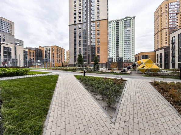 
   Продам студию, 29.37 м², Красный пр-кт, 167/3

. Фото 16.