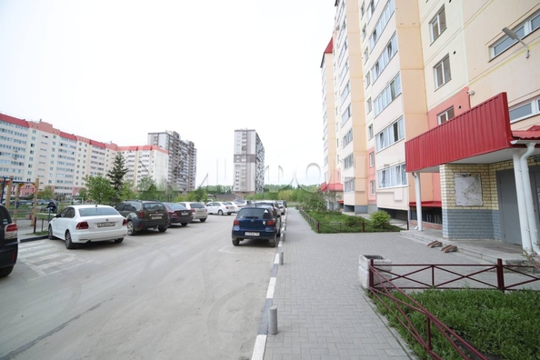 
   Продам 3-комнатную, 76.9 м², Петухова ул, 14/5

. Фото 31.