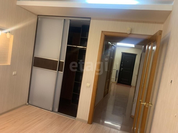 
   Продам 3-комнатную, 72.6 м², Героев Революции ул, 66

. Фото 10.