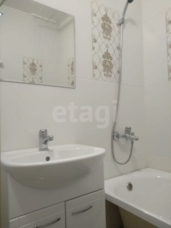 
  Сдается 1-комн. квартира, 49 м², Александра Чистякова ул, д. 2/2
. Фото 7.