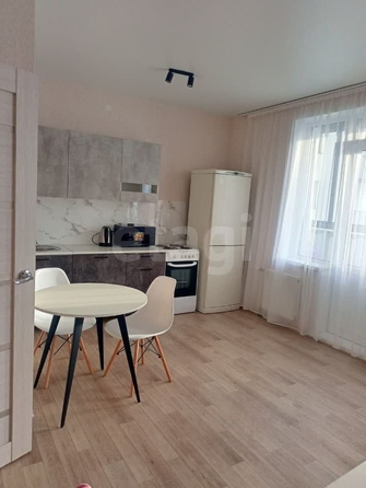 
  Сдается 1-комн. квартира, 38 м², Бородина ул, д. 54
. Фото 2.