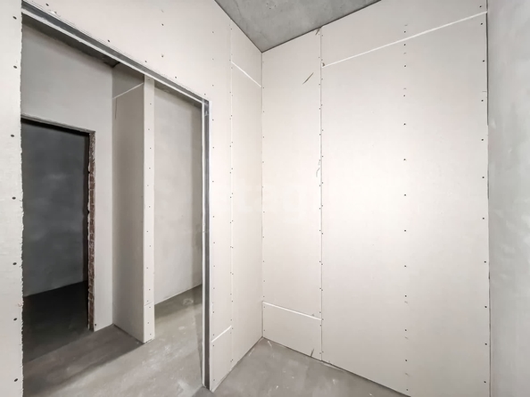 
   Продам студию, 31.6 м², Владимира Заровного ул, 28/1

. Фото 7.