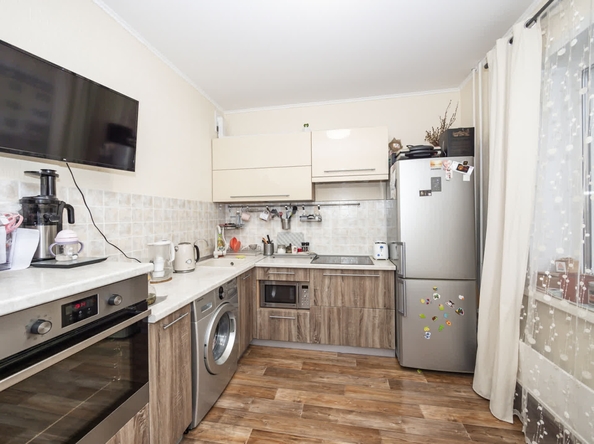 
   Продам 2-комнатную, 56.5 м², Мясниковой ул, 24/2

. Фото 1.
