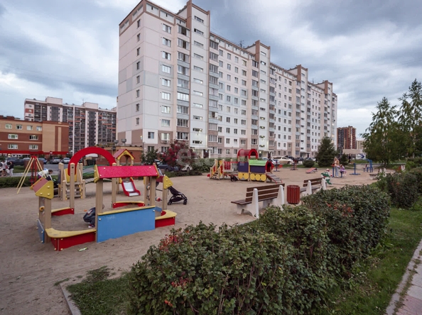 
   Продам 2-комнатную, 56.5 м², Мясниковой ул, 24/2

. Фото 25.
