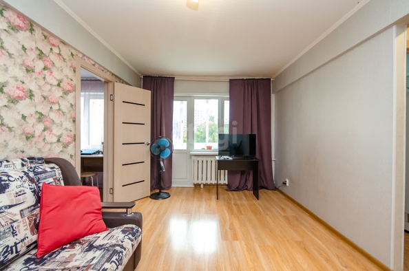 
   Продам 2-комнатную, 45 м², Ленина ул, 77

. Фото 4.