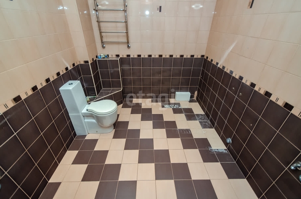 
   Продам 4-комнатную, 120.9 м², Дуси Ковальчук ул, 274

. Фото 10.