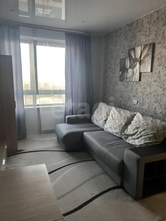 
  Сдам в аренду 1-комнатную квартиру, 37 м², Новосибирск

. Фото 1.