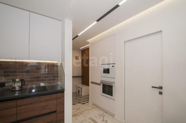 
  Продается 2-комн. квартира, 45.4 м², Большевистская ул, д. 102
. Фото 2.