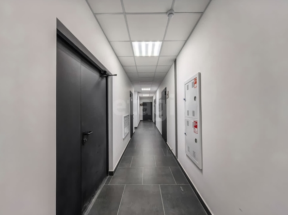 
   Продам студию, 29.5 м², Кирова ул, 276

. Фото 2.