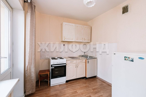 
  Продается 1-комн. квартира, 32.7 м², Петухова ул, д. 99/2
. Фото 7.