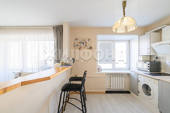 
  Продается 1-комн. квартира, 32 м², Богдана Хмельницкого ул, д. 6
. Фото 6.