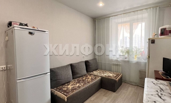 
  Продается 1-комн. квартира, 37.2 м², Романтиков ул, д. 4
. Фото 4.