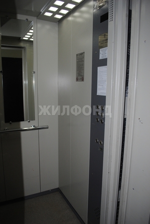 
  Сдается 2-комн. квартира, 52 м², Лазурная ул, д. 18
. Фото 15.
