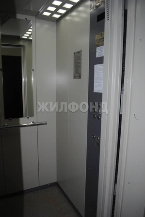 
  Сдается 2-комн. квартира, 52 м², Лазурная ул, д. 18
. Фото 15.
