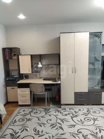 
  Продается 1-комн. квартира, 32.1 м², Есенина ул, д. 49
. Фото 9.