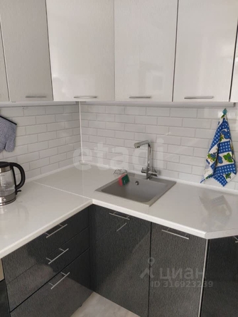 
  Продается 1-комн. квартира, 32.1 м², Есенина ул, д. 49
. Фото 16.