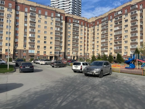 
  Продается 1-комн. квартира, 41.3 м², Лескова ул, д. 19
. Фото 10.