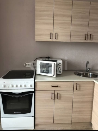 
  Сдается 1-комн. квартира, 37 м², Кирова ул, д. 322
. Фото 2.