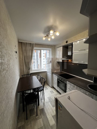 
  Сдается 2-комн. квартира, 44.5 м², Есенина ул, д. 12
. Фото 1.