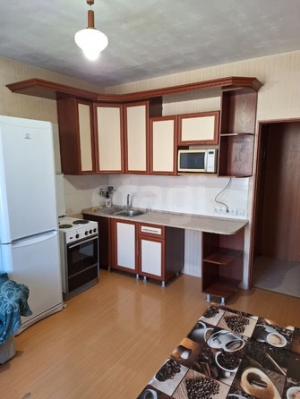 
  Сдается 1-комн. квартира, 42 м², Заречная ул, д. 4
. Фото 1.