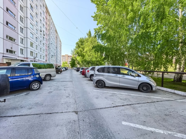 
  Продается 3-комн. квартира, 66.7 м², Свечникова ул, д. 2
. Фото 24.