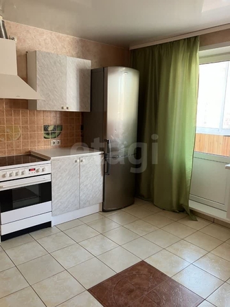 
  Сдается 2-комн. квартира, 75 м², Выборная ул, д. 154
. Фото 1.