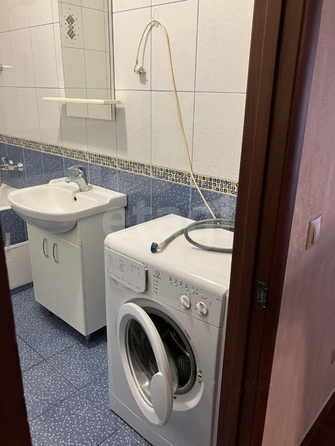 
  Сдается 2-комн. квартира, 75 м², Выборная ул, д. 154
. Фото 6.