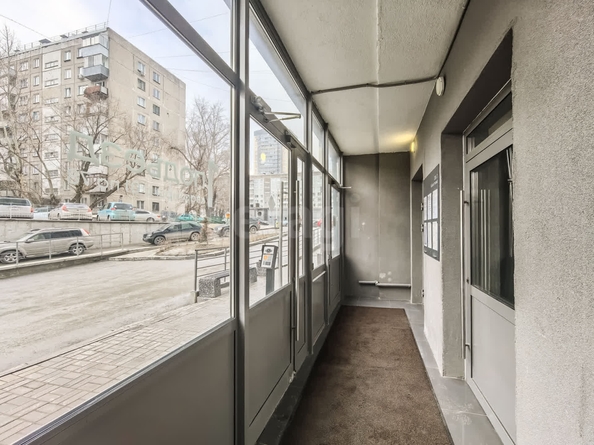 
  Продается 2-комн. квартира, 65 м², Бориса Богаткова ул, д. 201/3
. Фото 30.