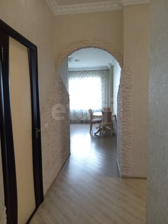 
  Продается 2-комн. квартира, 90.2 м², Кирова ул, д. 25
. Фото 6.