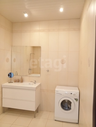 
  Продается 2-комн. квартира, 90.2 м², Кирова ул, д. 25
. Фото 23.