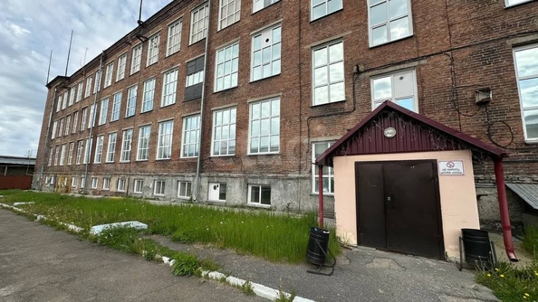 
  Сдается производственное помещение, 150 м², Декабристов ул, д. 275к6
. Фото 1.