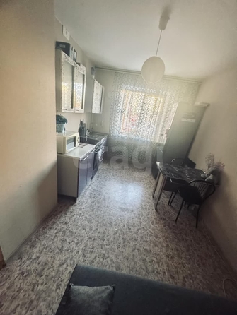 
  Сдается 1-комн. квартира, 27 м², Виктора Уса ул, д. 5
. Фото 3.