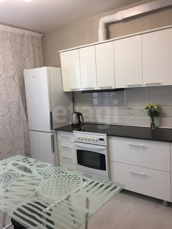 
  Продается 1-комн. квартира, 38.1 м², Оловозаводская ул, д. 13
. Фото 2.