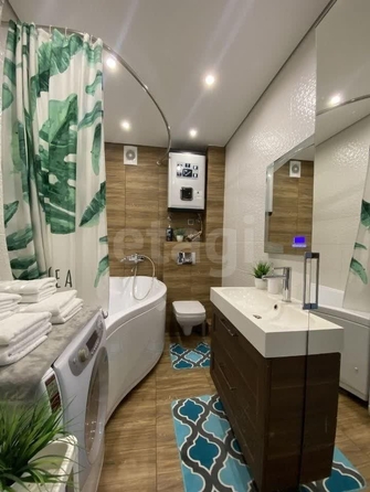 
  Сдается 1-комн. квартира, 62.5 м², Ясный Берег ул, д. 10
. Фото 4.