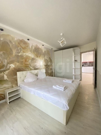 
  Сдается 1-комн. квартира, 62.5 м², Ясный Берег ул, д. 10
. Фото 10.