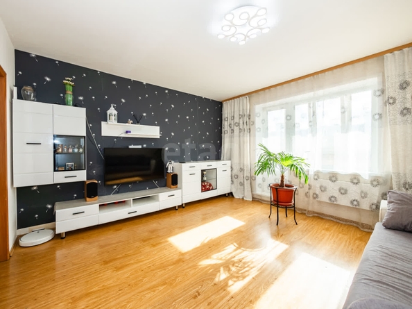 
  Продается 2-комн. квартира, 52.5 м², В. Высоцкого ул, д. 50/2
. Фото 2.