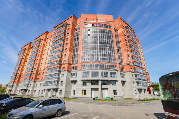 
  Продается 2-комн. квартира, 55.7 м², Есенина ул, д. 67
. Фото 25.