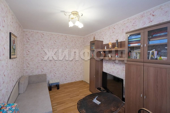 
  Продается 3-комн. квартира, 65.1 м², Плахотного ул, д. 74
. Фото 9.