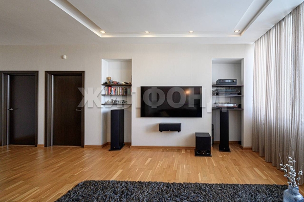 
  Продается 3-комн. квартира, 77 м², Державина ул, д. 77/1
. Фото 10.