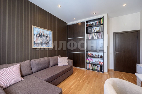 
  Продается 3-комн. квартира, 77 м², Державина ул, д. 77/1
. Фото 19.
