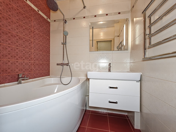 
  Продается 1-комн. квартира, 42 м², Виталия Потылицына ул, д. 11
. Фото 9.