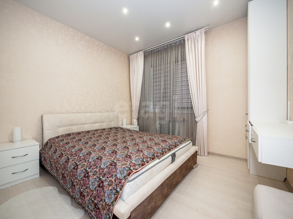 
  Продается 4-комн. квартира, 160.3 м², Кирова ул, д. 350
. Фото 10.