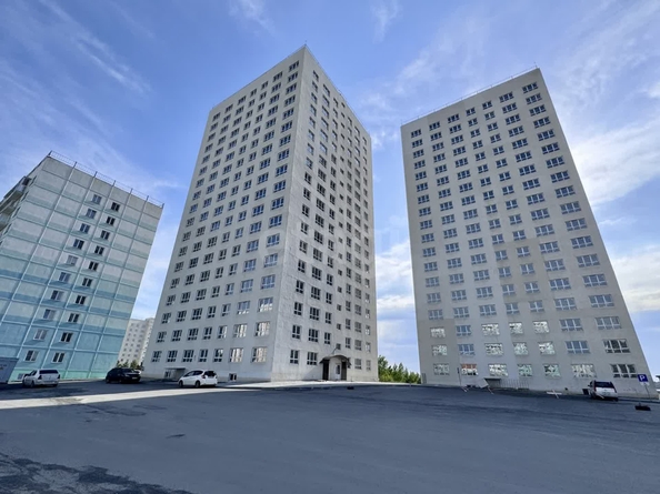 
  Продается 1-комн. квартира, 39.3 м², В. Высоцкого ул, д. 141/11
. Фото 3.