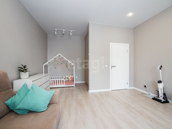 
  Продается 1-комн. квартира, 43.4 м², Кирова ул, д. 342
. Фото 5.