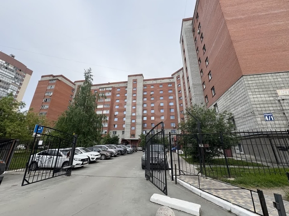 
  Продается 2-комн. квартира, 52.8 м², Ельцовская ул, д. 4/1
. Фото 10.