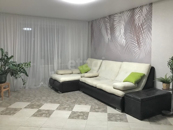 
  Продается 1-комн. квартира, 49.6 м², Военная ул, д. 16
. Фото 1.
