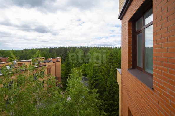 
  Продается 4-комн. квартира, 165 м², Кедровая ул, д. 45
. Фото 38.